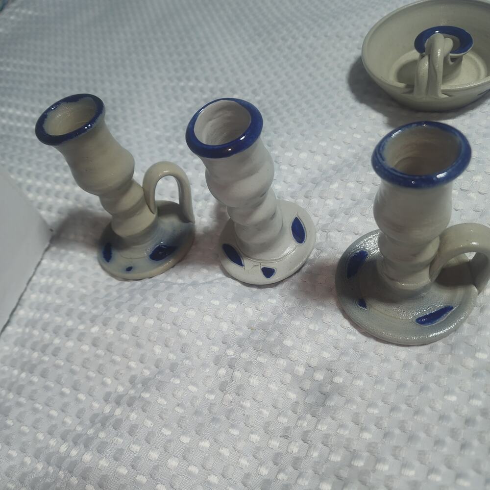 VINTAGE WILLIAMSBURG POTTERY SET OF 3 CANDLESTICK HOLDERS